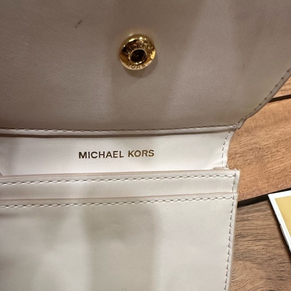Michael Kors small wallet / card case New, never used, pink/cream leather $68 - Picture 11 of 16